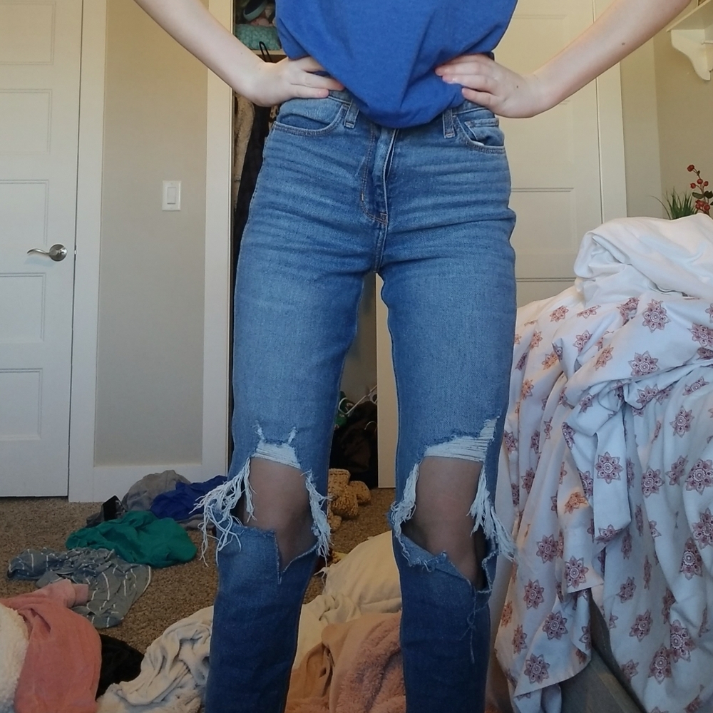 Hollister mom jeans